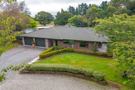 Photo of property in 71 Railway Road, Dalefield, Carterton, 5791