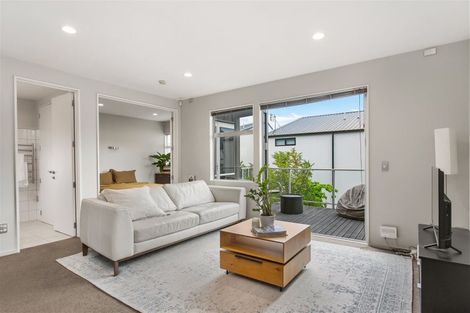 Photo of property in 2/117 Canon Street, Edgeware, Christchurch, 8013