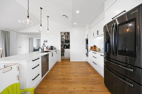 Photo of property in 402 Lake Road, Horsham Downs, 3791