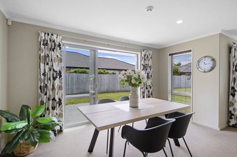 Photo of property in 70 Aidanfield Drive, Aidanfield, Christchurch, 8025