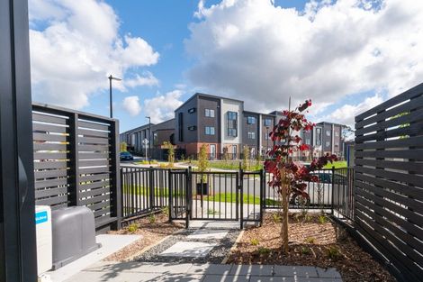 Photo of property in 31 Jabuka Street, Glen Eden, Auckland, 0602