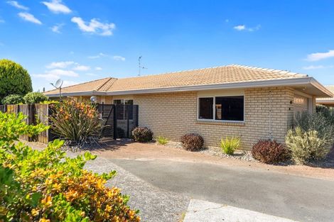 Photo of property in 59a Bayfair Drive, Mount Maunganui, 3116