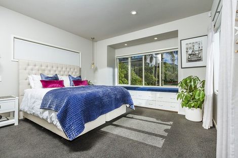 Photo of property in 24 Muritai Road, Milford, Auckland, 0620