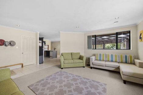 Photo of property in 21 Cartmel Avenue, Massey, Auckland, 0614
