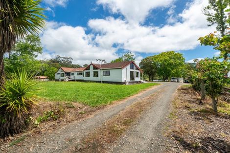 Photo of property in 10 Taha Road, Waimauku, 0881