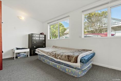Photo of property in 808 East Coast Road, Oteha, Auckland, 0630