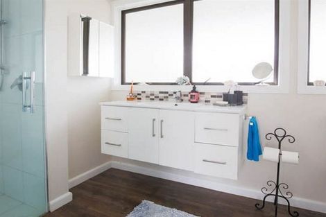 Photo of property in 4 Endeavour Place, Lyttelton, 8082