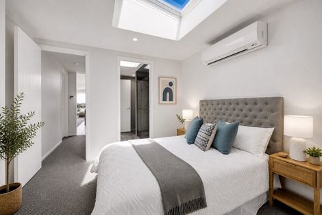 Photo of property in 3 Sackville Street, Fitzroy, New Plymouth, 4312