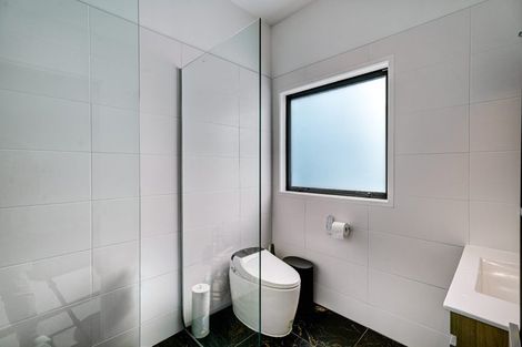 Photo of property in 7 Harper Street, Chatswood, Auckland, 0626