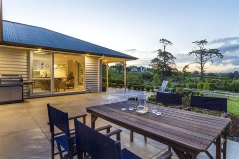 Photo of property in 256 Bawden Road, Dairy Flat, Albany, 0792