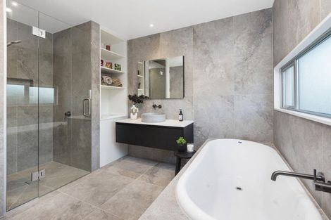 Photo of property in 29 Idris Road, Fendalton, Christchurch, 8052