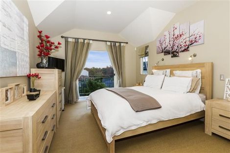 Photo of property in 7 Red Oak Place, Schnapper Rock, Auckland, 0632