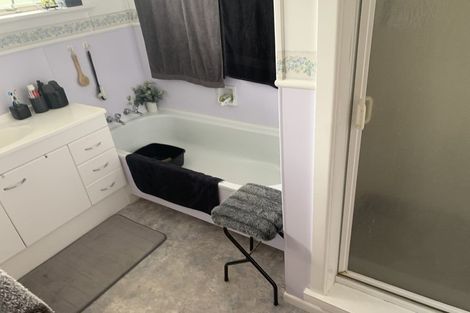 Photo of property in 19 Moloney Terrace, Pukekohe, 2120