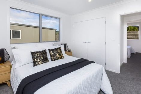 Photo of property in 44d Pine Avenue, Upper Hutt Central, Upper Hutt, 5018