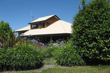 Photo of property in 42 Waikaraka Drive West, Te Puna, Tauranga, 3174