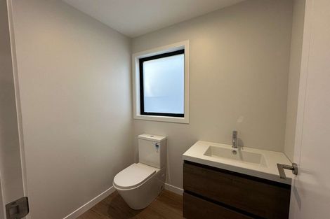 Photo of property in 36c Oxford Crescent, Ebdentown, Upper Hutt, 5018