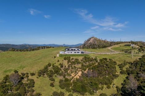 Photo of property in 212 Black Jack Road, Kuaotunu, Whitianga, 3592