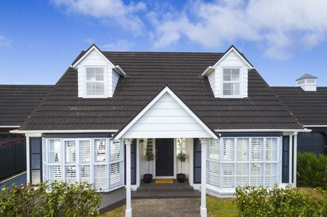 Photo of property in 2/15 Saltburn Road, Milford, Auckland, 0620