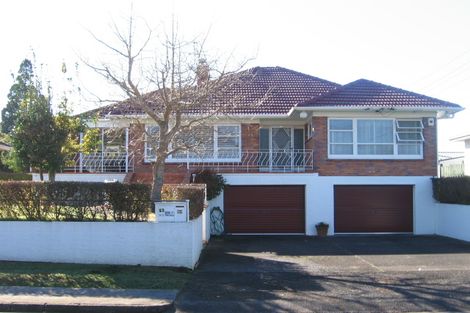 Photo of property in 23 Alma Crescent, Papakura, 2110