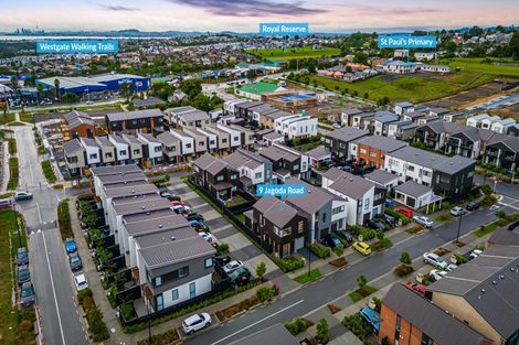 Photo of property in 9 Jagoda Road, Westgate, Auckland, 0614