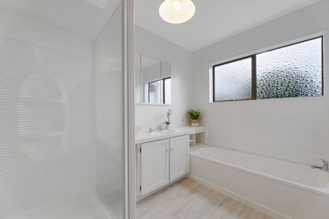 Photo of property in 18 Taylor Street, Ohauiti, Tauranga, 3112