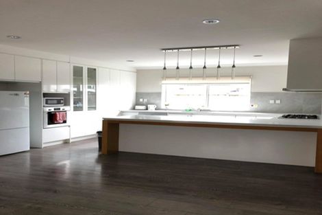 Photo of property in 13 Cahir Place, Flat Bush, Auckland, 2019