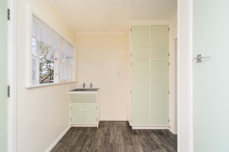 Photo of property in 9 Fagan Street, Bulls, 4818