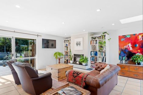 Photo of property in 231 Omaha Flats Road, Point Wells, Warkworth, 0986