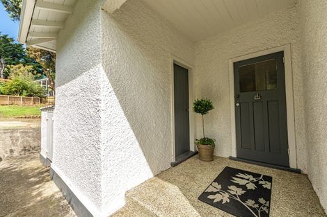 Photo of property in 55 Great North Road, Saint Johns Hill, Whanganui, 4501