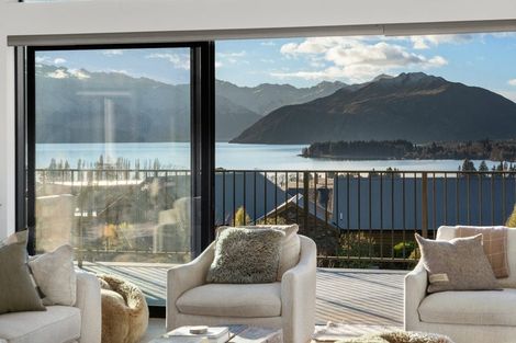 Photo of property in 71 West Meadows Drive, Wanaka, 9305
