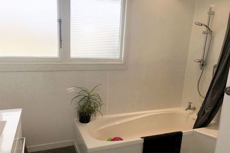 Photo of property in 67 Coutts Road, Gore, 9710