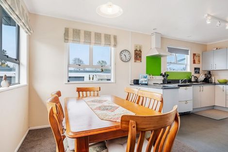 Photo of property in 2a Montgomery Avenue, Onerahi, Whangarei, 0110
