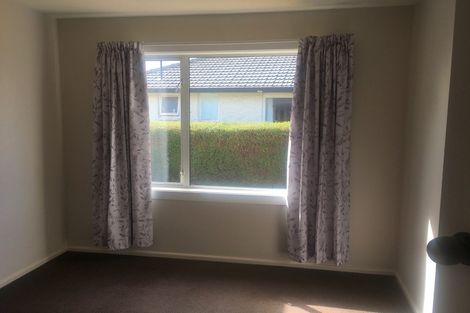 Photo of property in 44 Dunstan Crescent, Hornby, Christchurch, 8042
