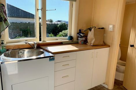 Photo of property in 21 Rata Street, Roslyn, Palmerston North, 4414