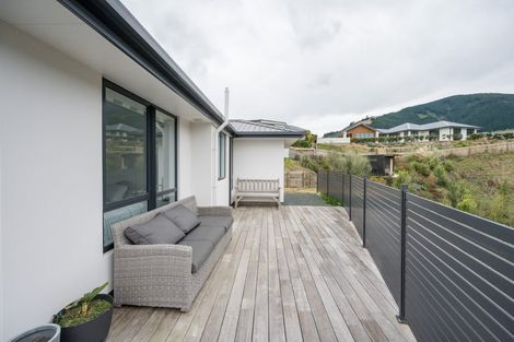 Photo of property in 25 Huntaway Close, Stoke, Nelson, 7011