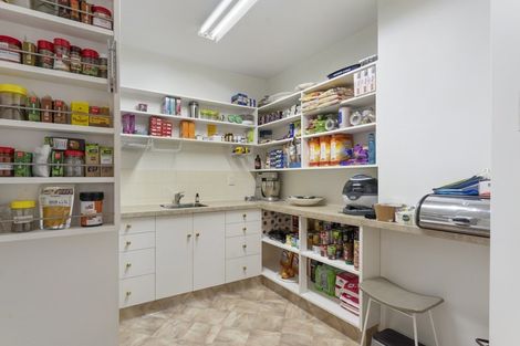 Photo of property in 12 Admiralty Place, Waikawa, Picton, 7220