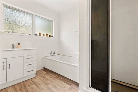 Photo of property in 28 Dingadee Street, Welcome Bay, Tauranga, 3112