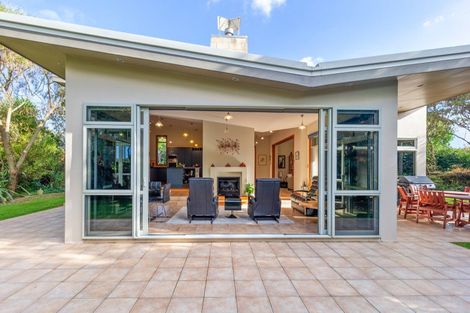 Photo of property in 15 Homewood Avenue, Levin, 5510