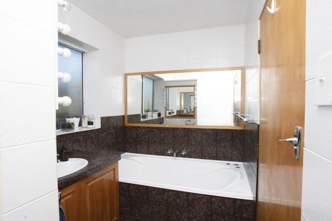 Photo of property in 12 Weka Street, Waikiwi, Invercargill, 9810