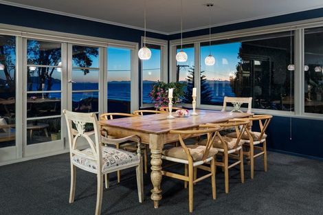 Photo of property in 19 Pingau Street, Paekakariki, 5034