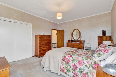 Photo of property in 39 Lismore Street, Strandon, New Plymouth, 4312