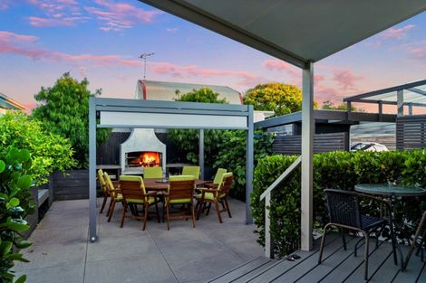 Photo of property in 257b Dickson Road, Papamoa Beach, Papamoa, 3118