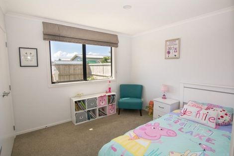 Photo of property in 9 Kamahi Crescent, Papamoa Beach, Papamoa, 3118