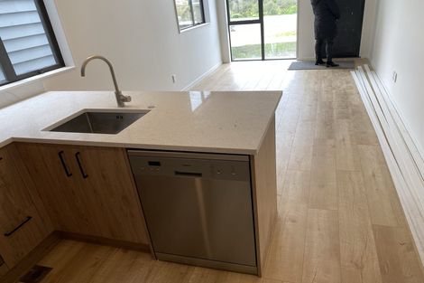 Photo of property in 41 Kaha Road, Takanini, 2110