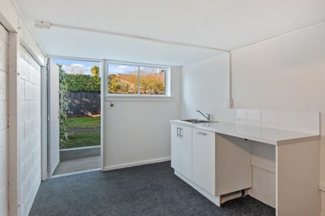 Photo of property in 2/54 Garreg Road, Bryndwr, Christchurch, 8052