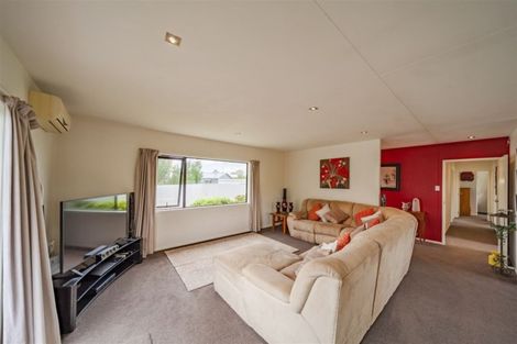 Photo of property in 142 Avondale Road, Greenmeadows, Napier, 4112