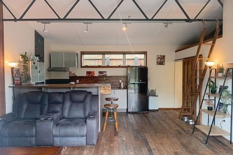 Photo of property in 17 Howe Street, New Brighton, Christchurch, 8083