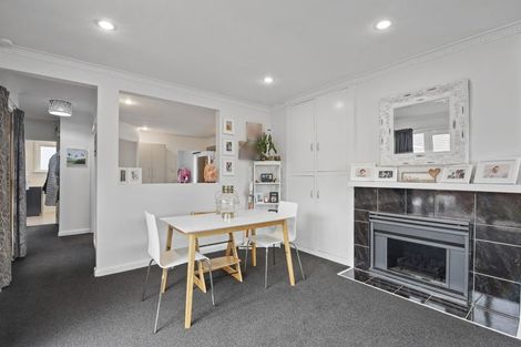 Photo of property in 1/204 Greers Road, Bryndwr, Christchurch, 8053