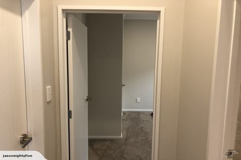 Photo of property in 15 Casheltown Way, Flat Bush, Auckland, 2019