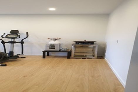 Photo of property in 4 Kauri Grove Drive, Kumeu, 0810